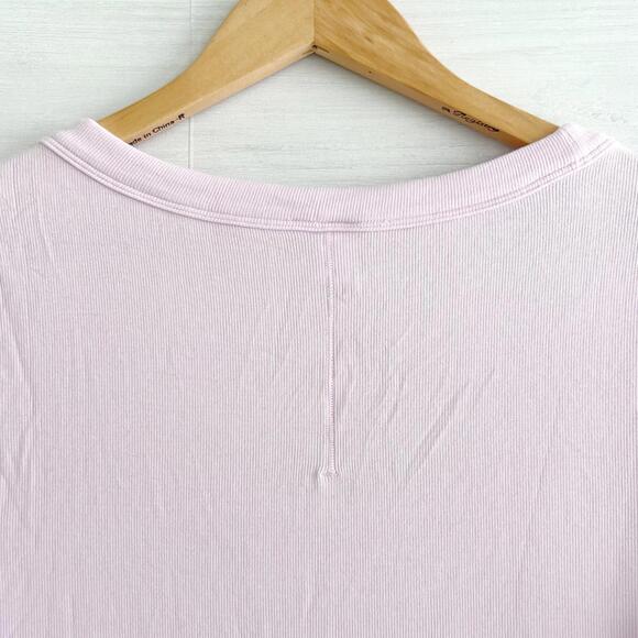 Lululemon - Pale pink scoop neck ribbed short sleeve t-shirt, sz 12 - Picture 5 of 9